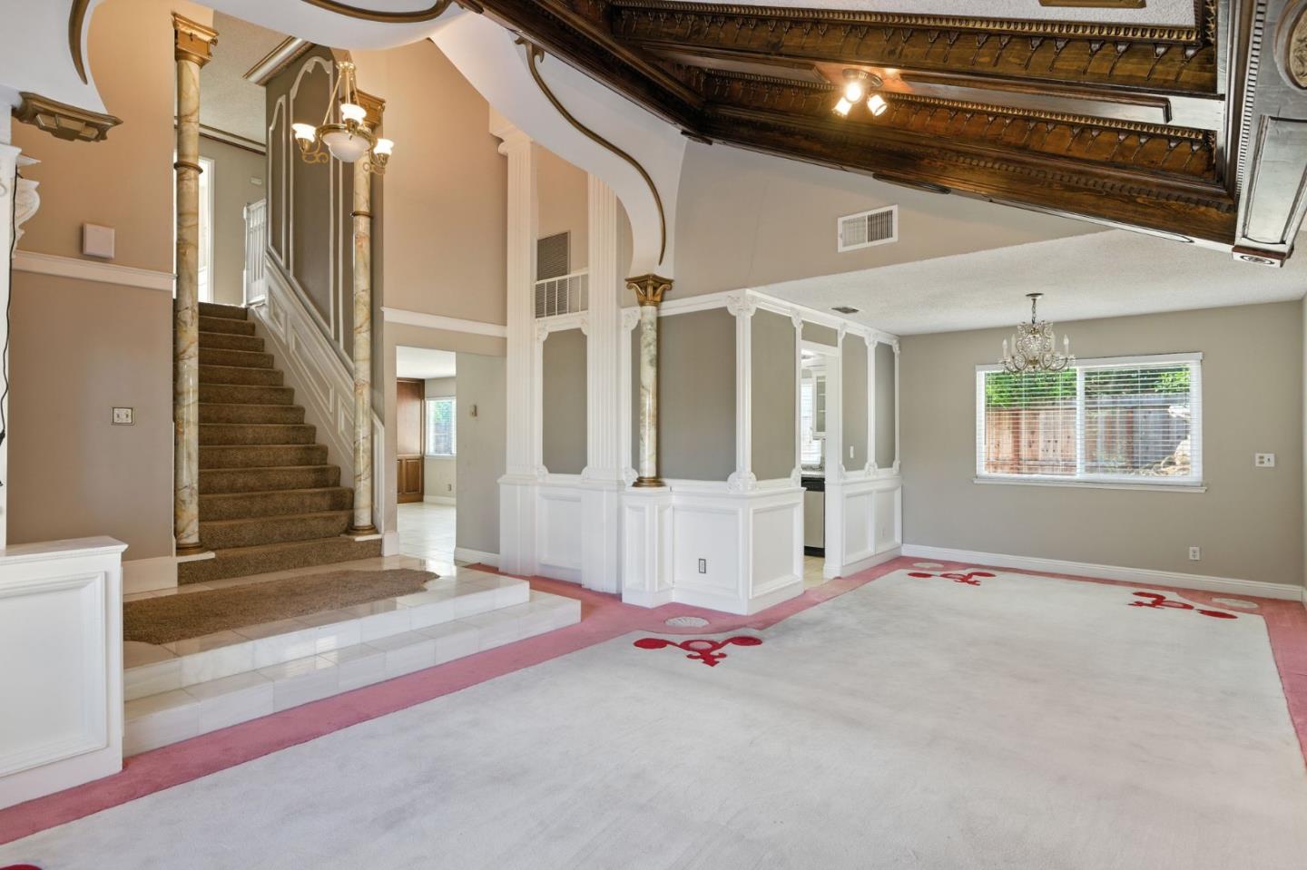 Detail Gallery Image 9 of 19 For 8929 Red Leaf Way, Sacramento,  CA 95826 - 3 Beds | 2/1 Baths