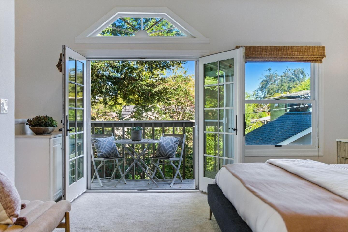 Detail Gallery Image 20 of 38 For 161 Jeter St, Redwood City,  CA 94062 - 4 Beds | 2/1 Baths