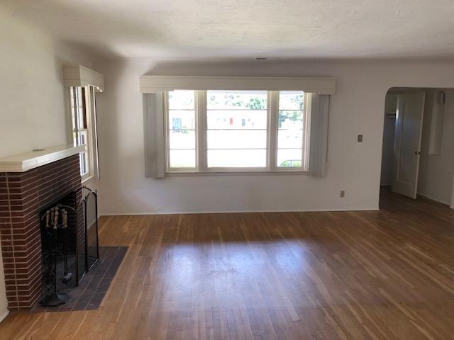 Detail Gallery Image 2 of 20 For 5 Oak Ct, Sunnyvale,  CA 94086 - 3 Beds | 1/1 Baths