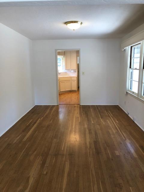 Detail Gallery Image 5 of 20 For 5 Oak Ct, Sunnyvale,  CA 94086 - 3 Beds | 1/1 Baths