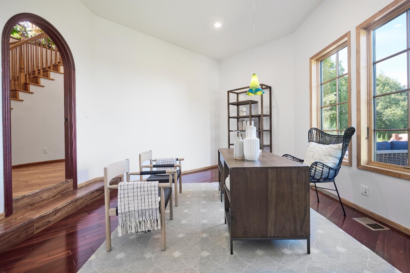 Detail Gallery Image 13 of 35 For 17035 Bohlman Rd, Saratoga,  CA 95070 - 4 Beds | 2/1 Baths