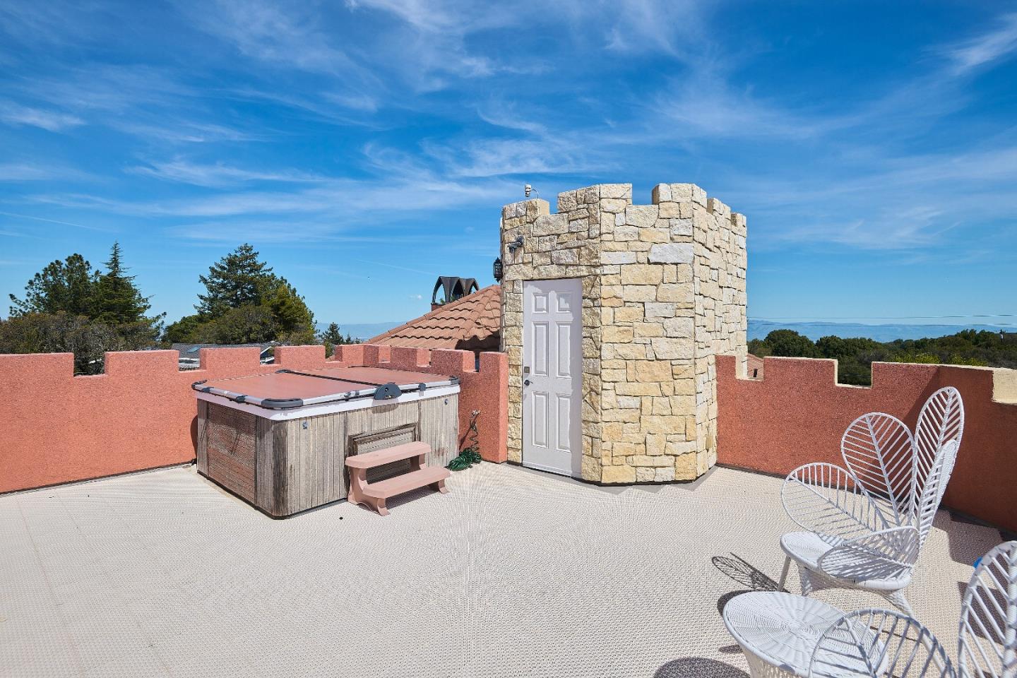 Detail Gallery Image 27 of 35 For 17035 Bohlman Rd, Saratoga,  CA 95070 - 4 Beds | 2/1 Baths