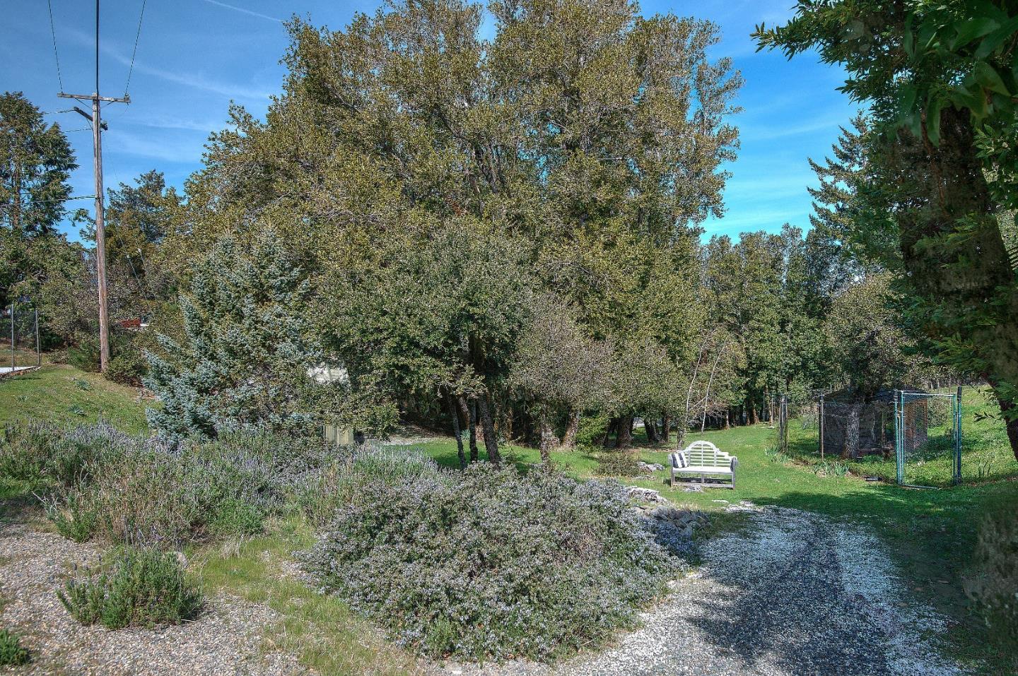 Detail Gallery Image 32 of 35 For 17035 Bohlman Rd, Saratoga,  CA 95070 - 4 Beds | 2/1 Baths