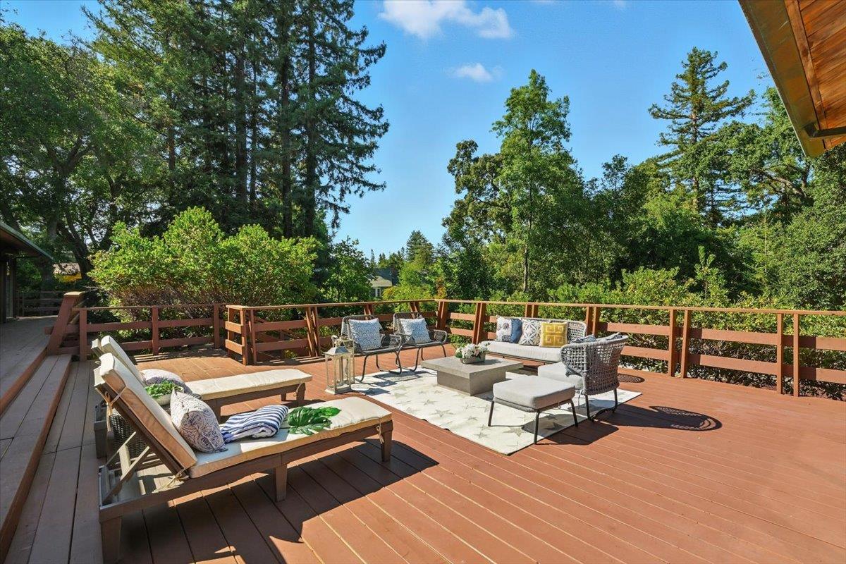 Detail Gallery Image 72 of 88 For 14582 Horseshoe Dr, Saratoga,  CA 95070 - 5 Beds | 3/1 Baths