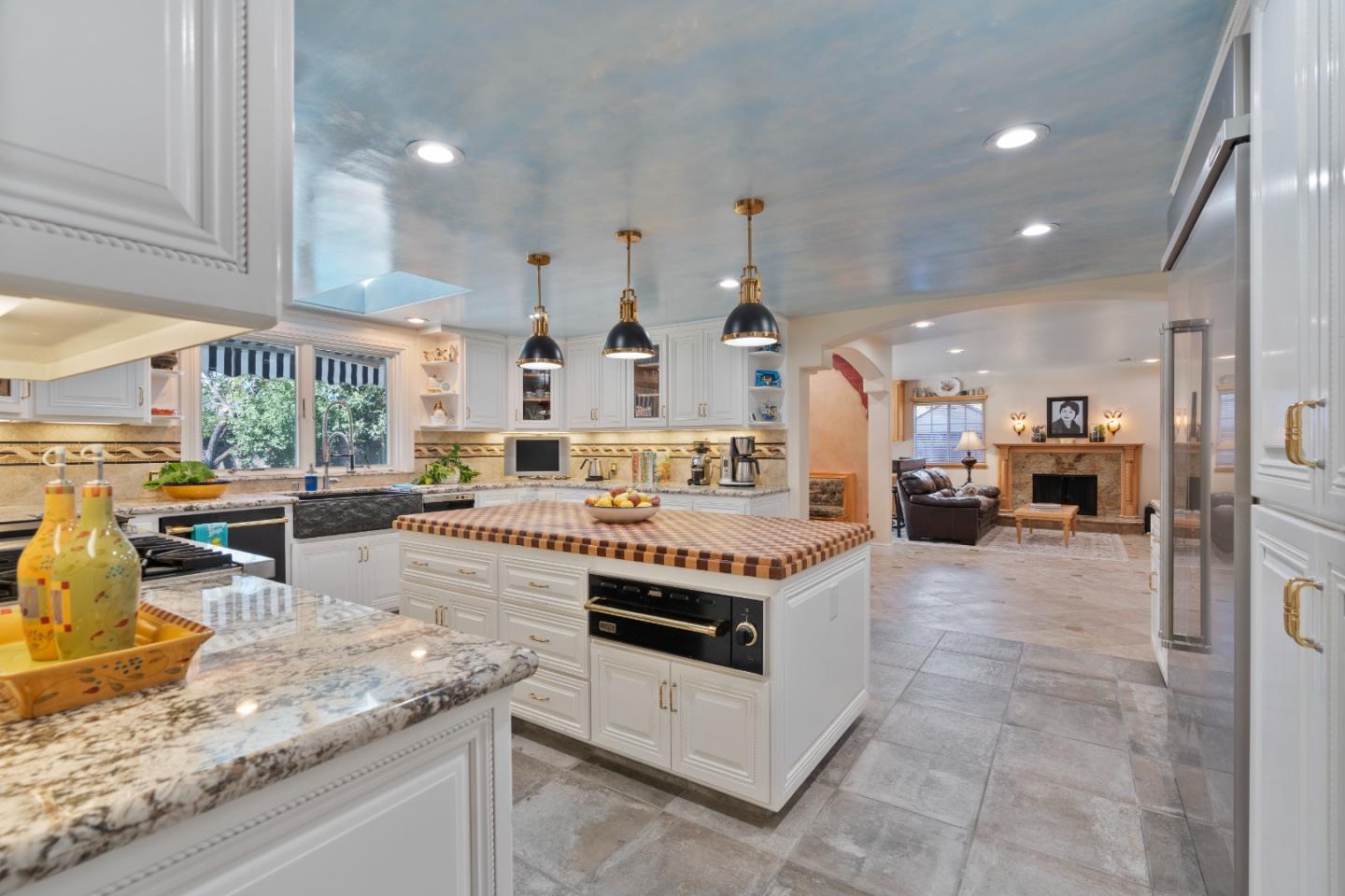 Detail Gallery Image 16 of 65 For 2859 Broken Oak Ct, San Jose,  CA 95148 - 4 Beds | 2/1 Baths