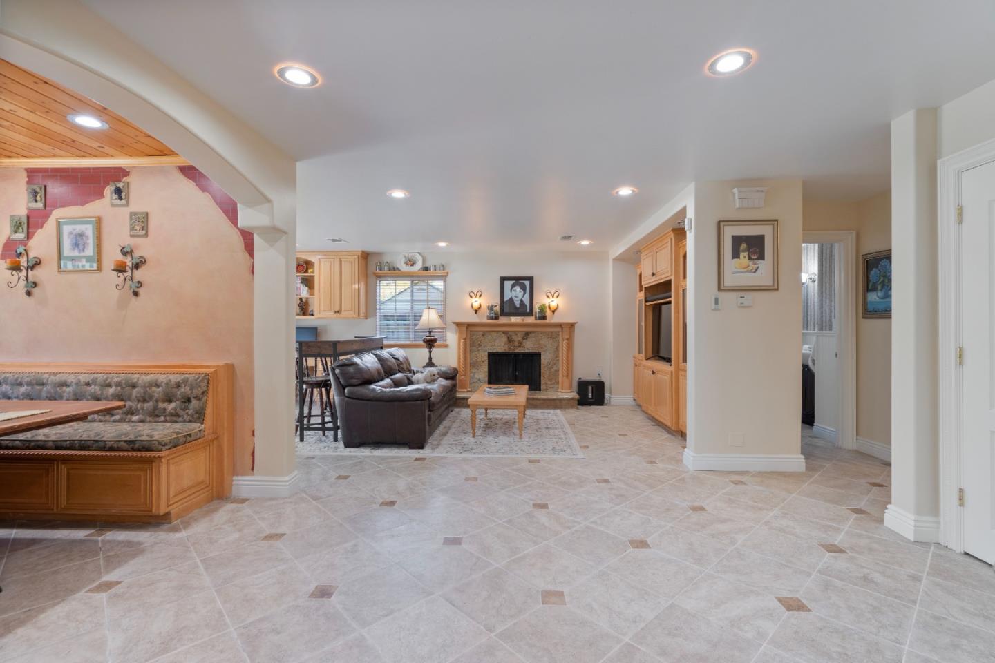 Detail Gallery Image 22 of 65 For 2859 Broken Oak Ct, San Jose,  CA 95148 - 4 Beds | 2/1 Baths