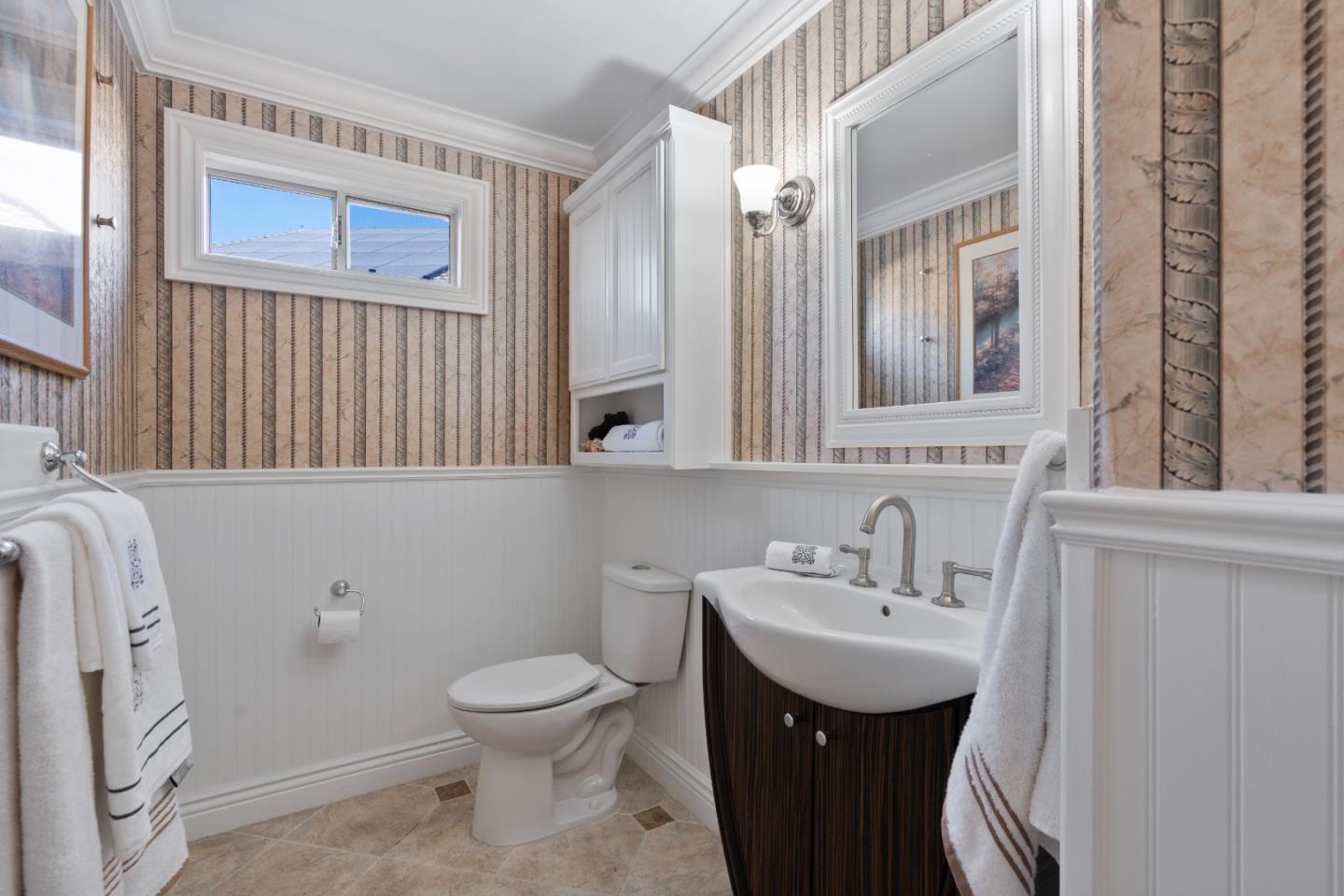 Detail Gallery Image 27 of 65 For 2859 Broken Oak Ct, San Jose,  CA 95148 - 4 Beds | 2/1 Baths