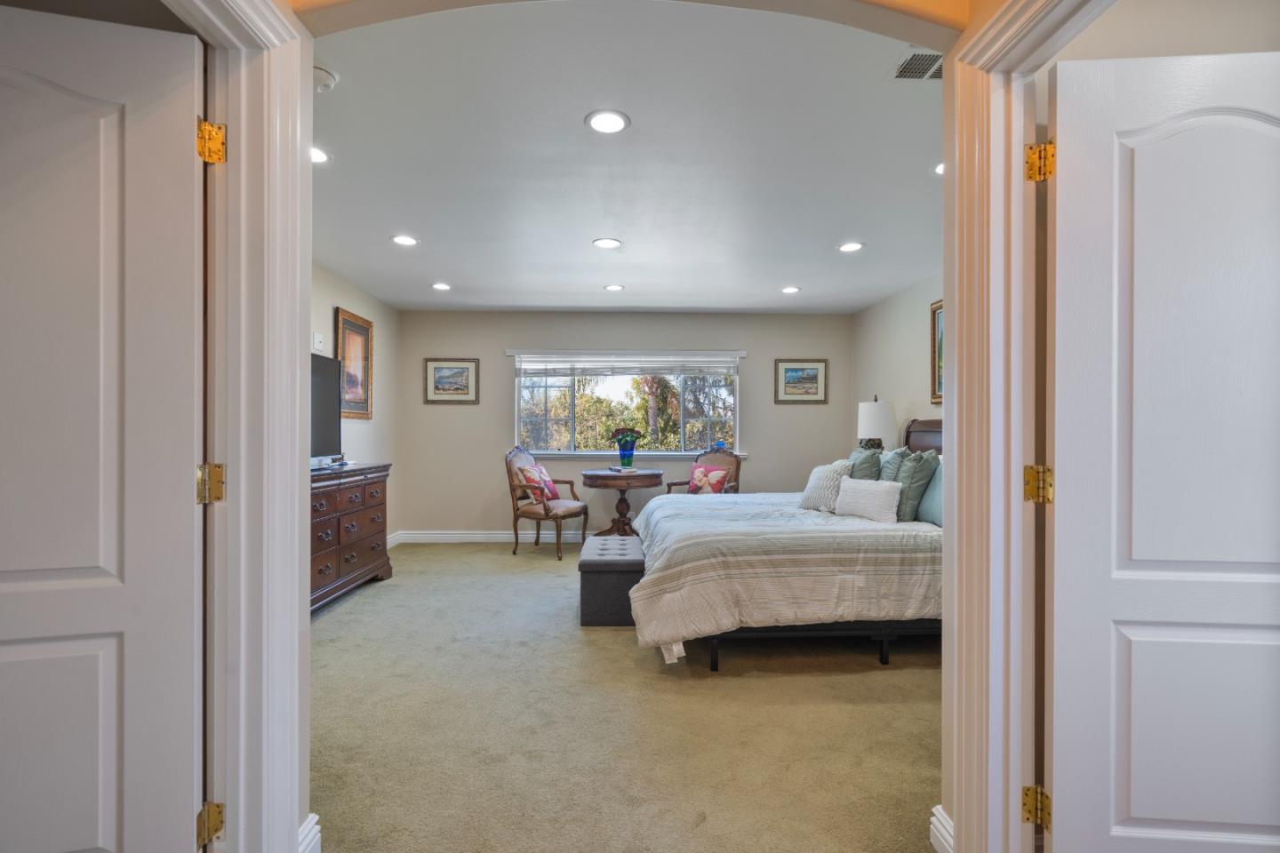 Detail Gallery Image 47 of 65 For 2859 Broken Oak Ct, San Jose,  CA 95148 - 4 Beds | 2/1 Baths