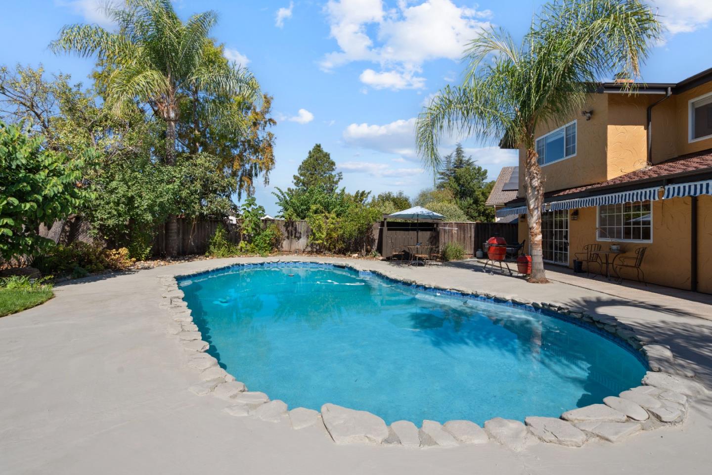 Detail Gallery Image 59 of 65 For 2859 Broken Oak Ct, San Jose,  CA 95148 - 4 Beds | 2/1 Baths