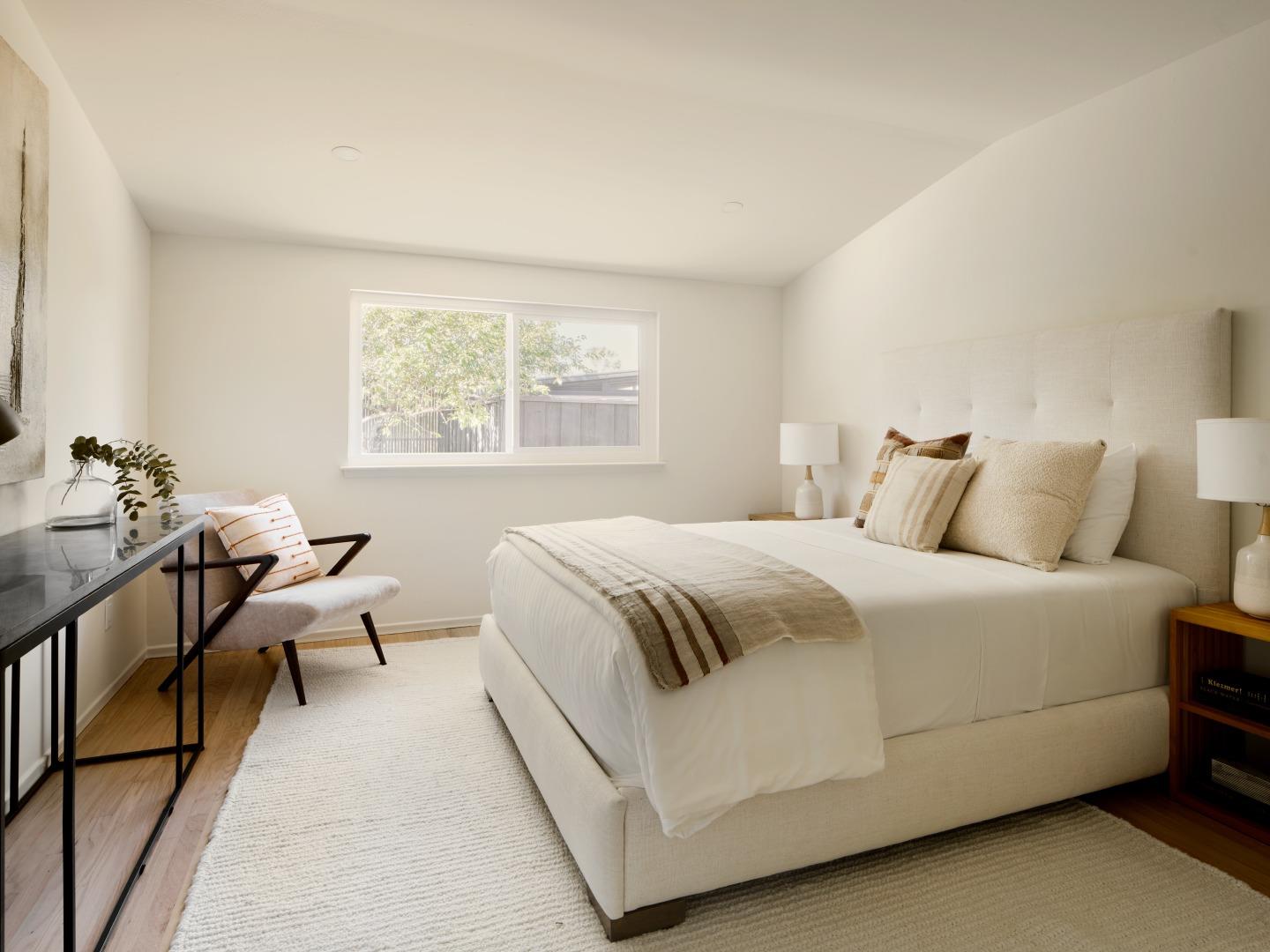 Detail Gallery Image 12 of 16 For 210 Cervantes Rd, Portola Valley,  CA 94028 - 5 Beds | 4 Baths