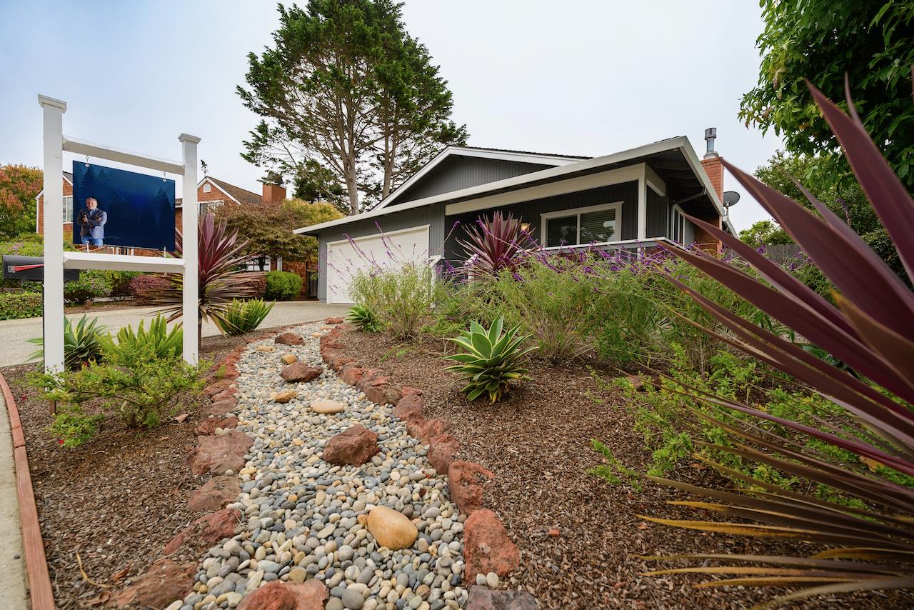 Detail Gallery Image 5 of 79 For 1672 Calypso Dr, Aptos,  CA 95003 - 3 Beds | 2 Baths