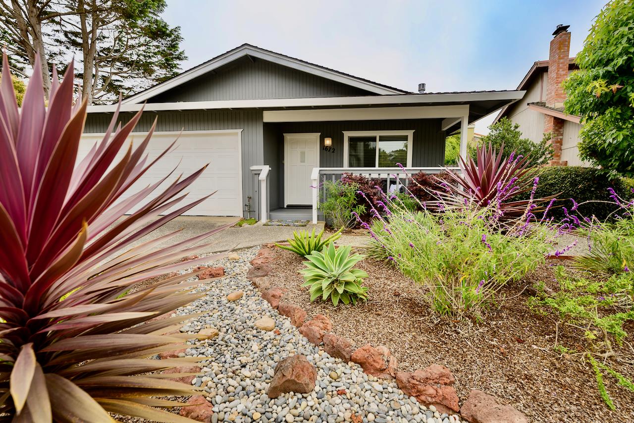 Detail Gallery Image 6 of 79 For 1672 Calypso Dr, Aptos,  CA 95003 - 3 Beds | 2 Baths