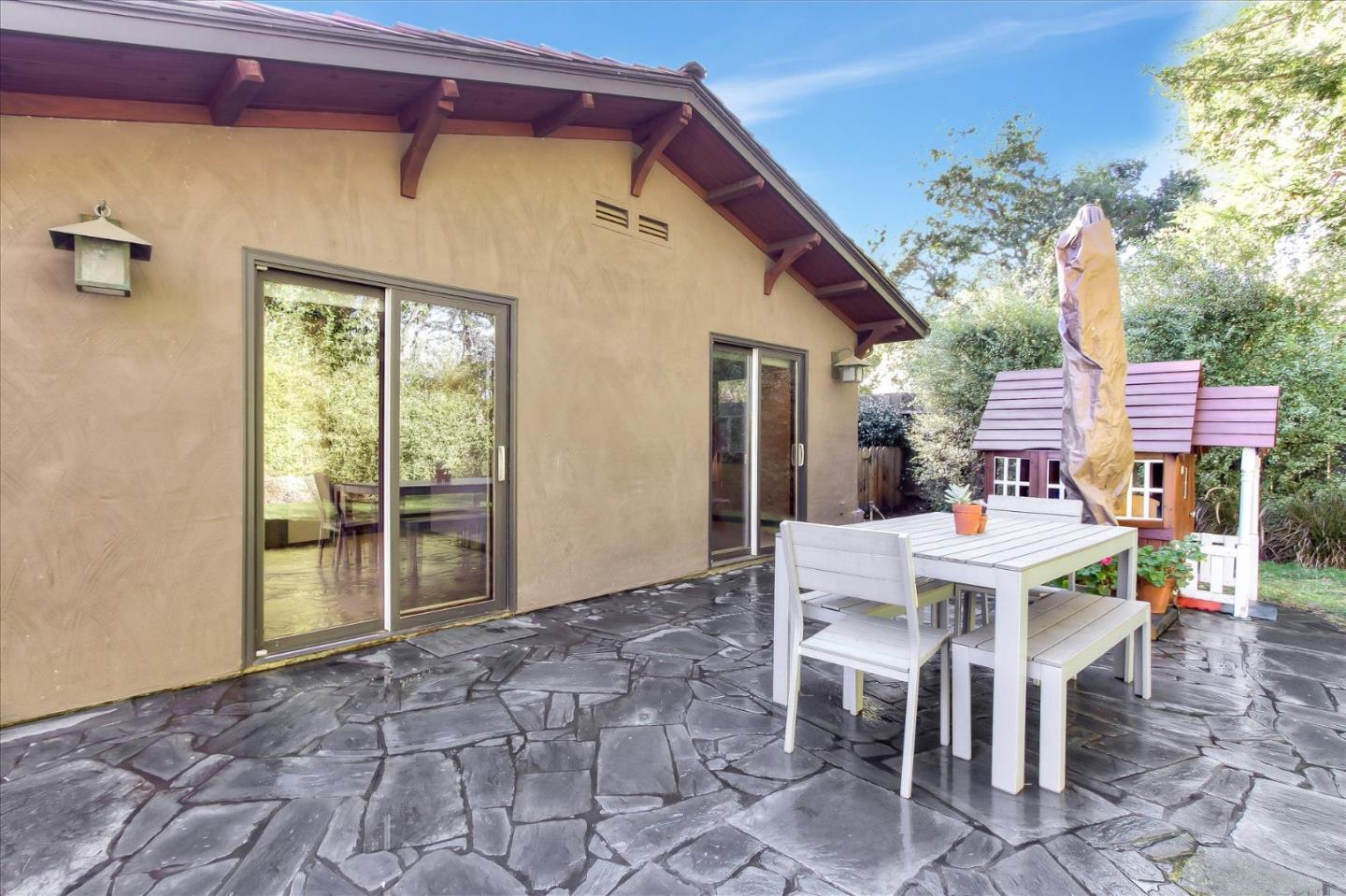 Detail Gallery Image 25 of 31 For 623 1/2 Paco Dr, Los Altos,  CA 94024 - 2 Beds | 1 Baths