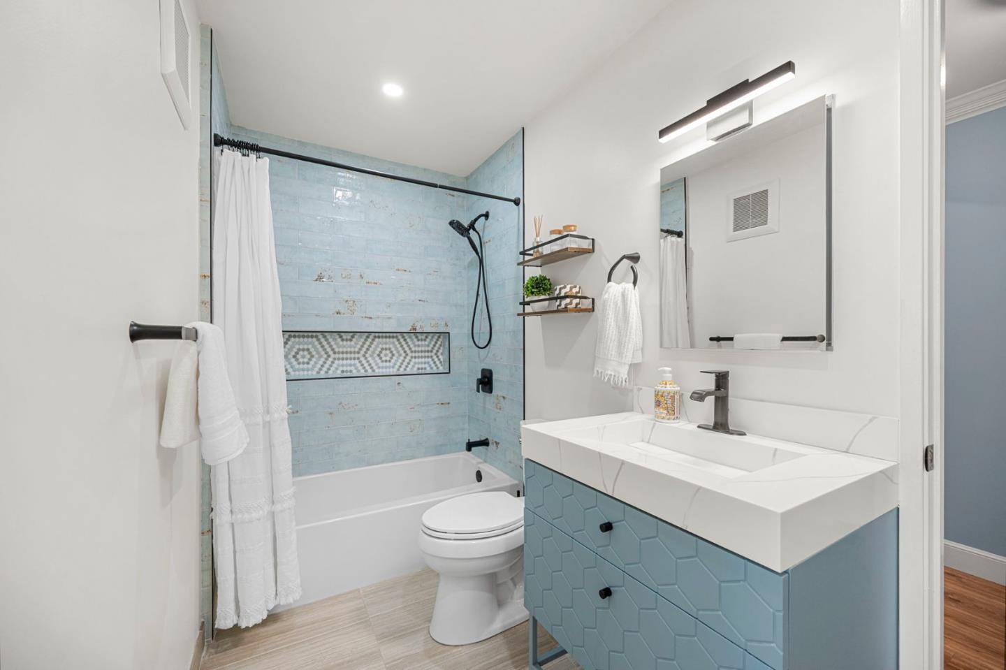 Detail Gallery Image 42 of 77 For 800 Balboa Ln, Foster City,  CA 94404 - 2 Beds | 2 Baths