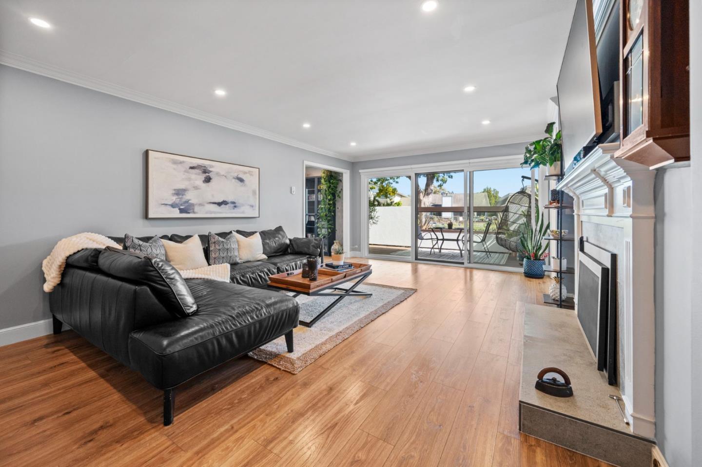 Detail Gallery Image 6 of 77 For 800 Balboa Ln, Foster City,  CA 94404 - 2 Beds | 2 Baths