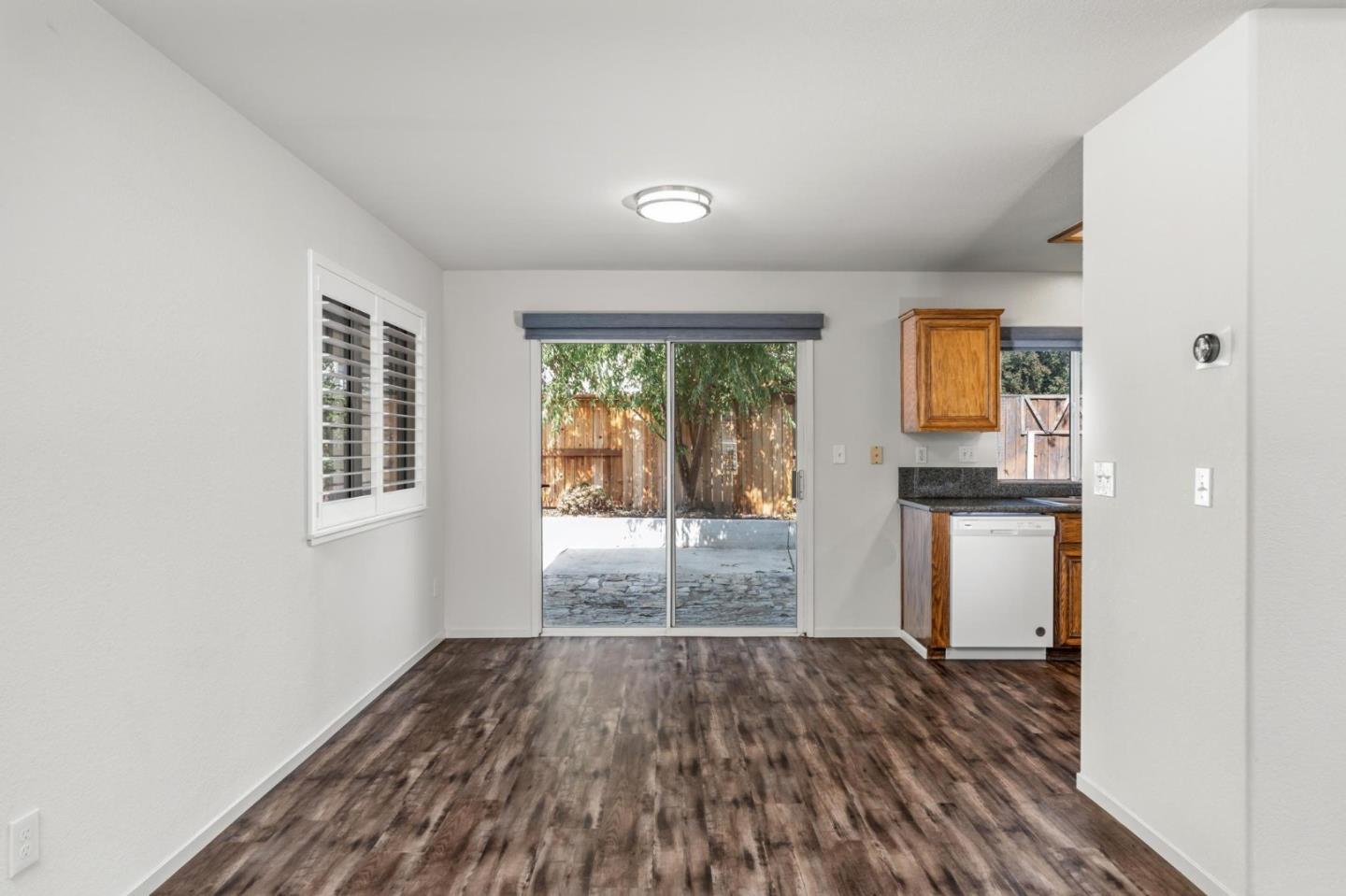 Detail Gallery Image 11 of 34 For 4325 Heritage Pl, Stockton,  CA 95219 - 3 Beds | 2/1 Baths