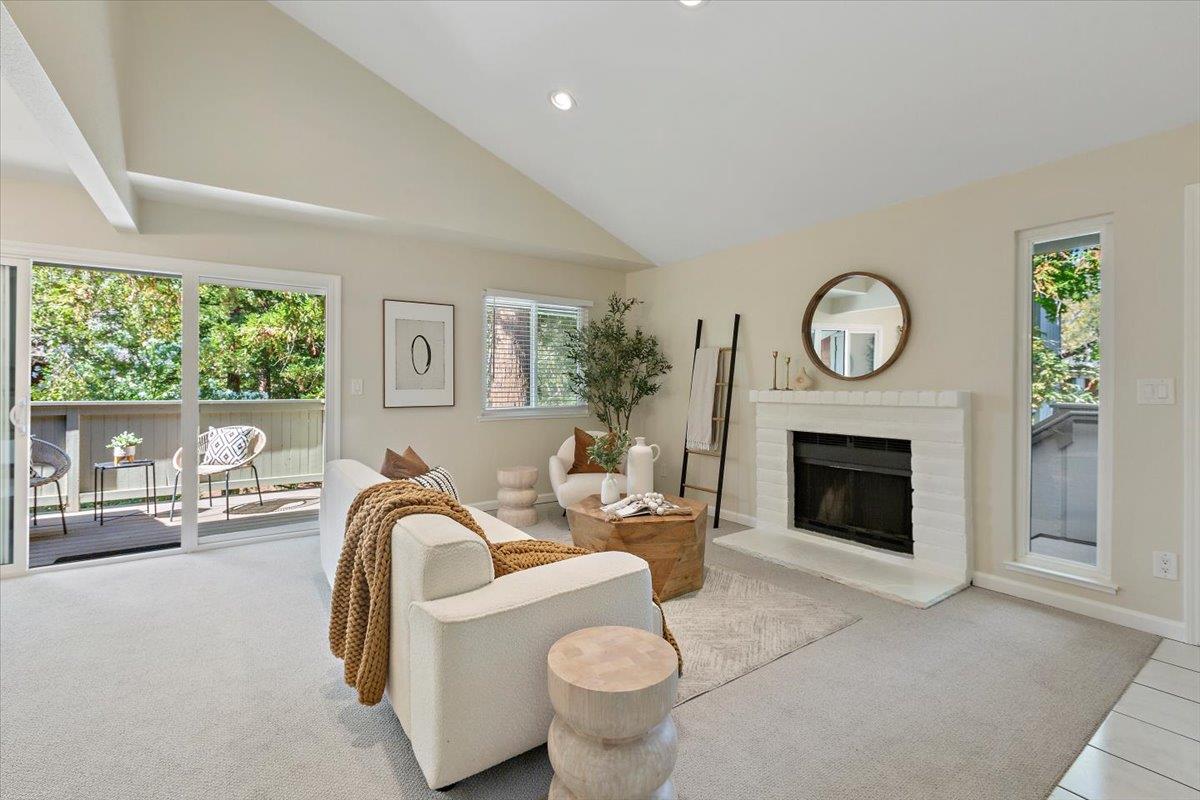Detail Gallery Image 5 of 38 For 3109 La Terrace Cir, San Jose,  CA 95123 - 2 Beds | 2 Baths