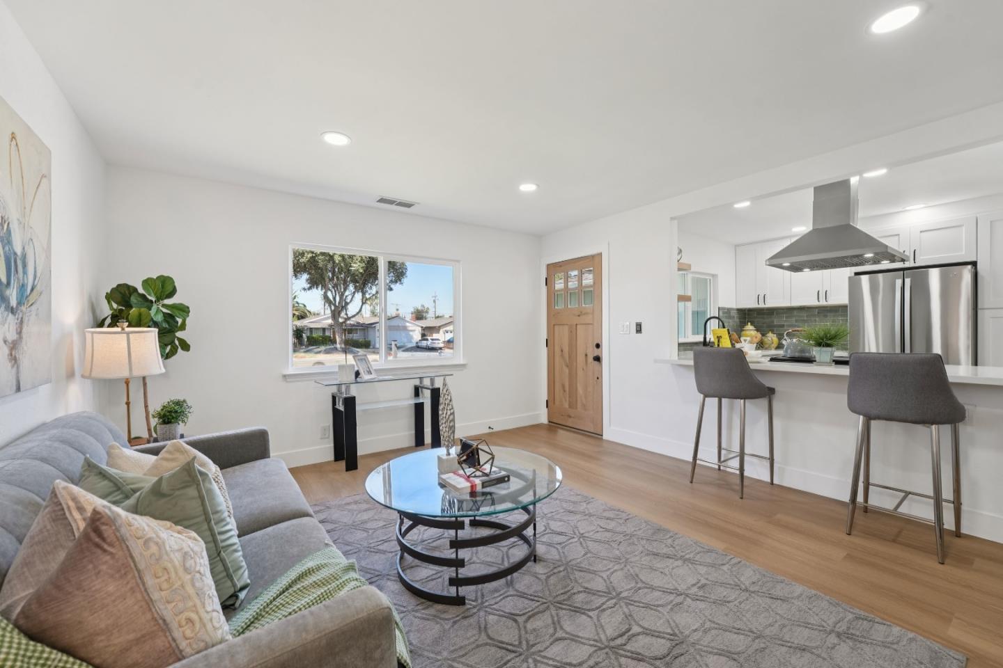 Detail Gallery Image 5 of 32 For 2191 Bowers Ave, Santa Clara,  CA 95051 - 3 Beds | 2 Baths