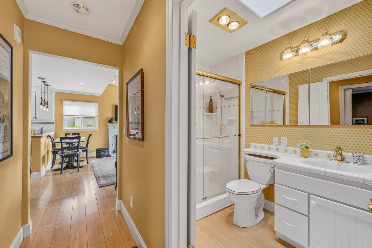 Detail Gallery Image 18 of 42 For 171 Hacienda Carmel, Carmel,  CA 93923 - 2 Beds | 2 Baths