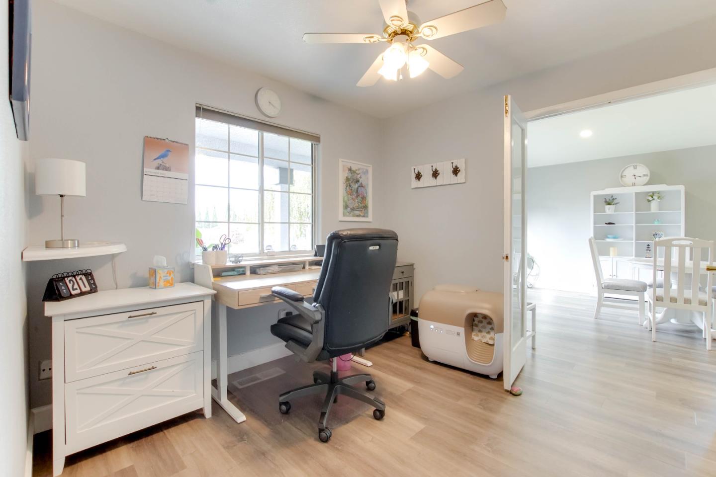 Detail Gallery Image 10 of 43 For 1330 Meridian St, Hollister,  CA 95023 - 4 Beds | 2 Baths