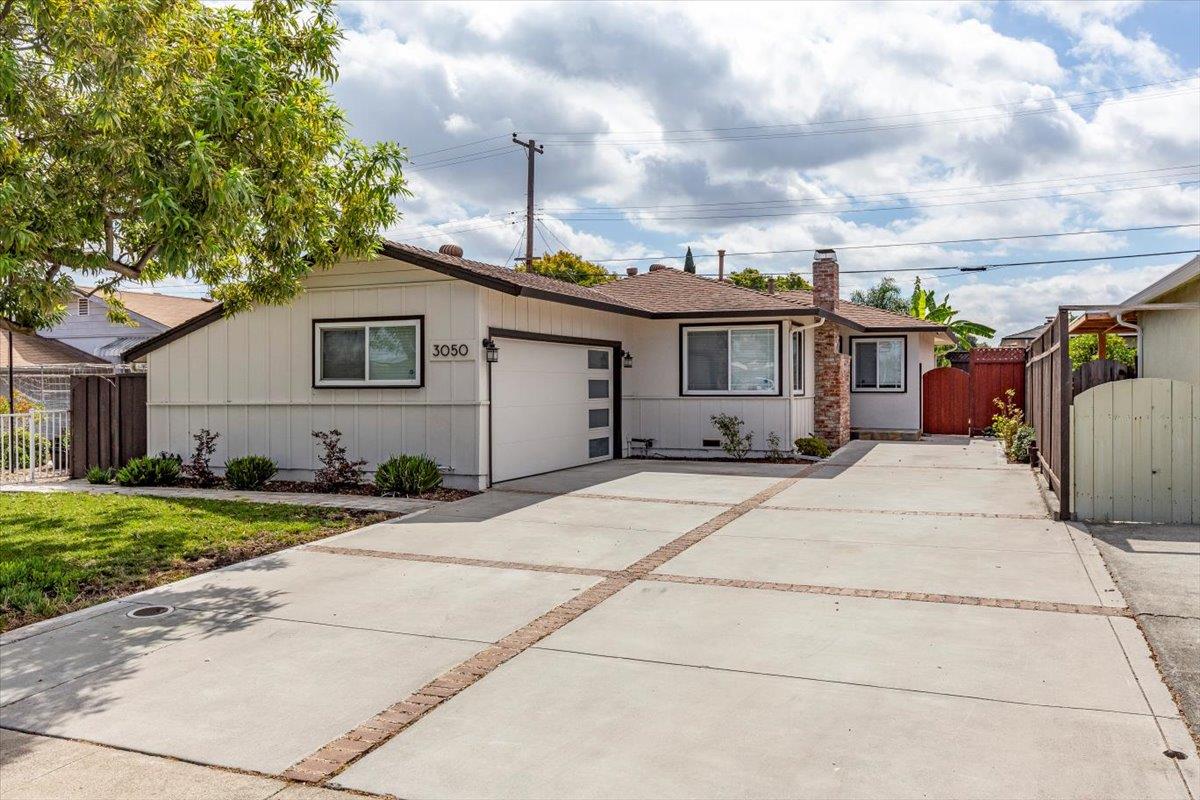 Detail Gallery Image 3 of 26 For 3050 Machado Ave, Santa Clara,  CA 95051 - 3 Beds | 2 Baths