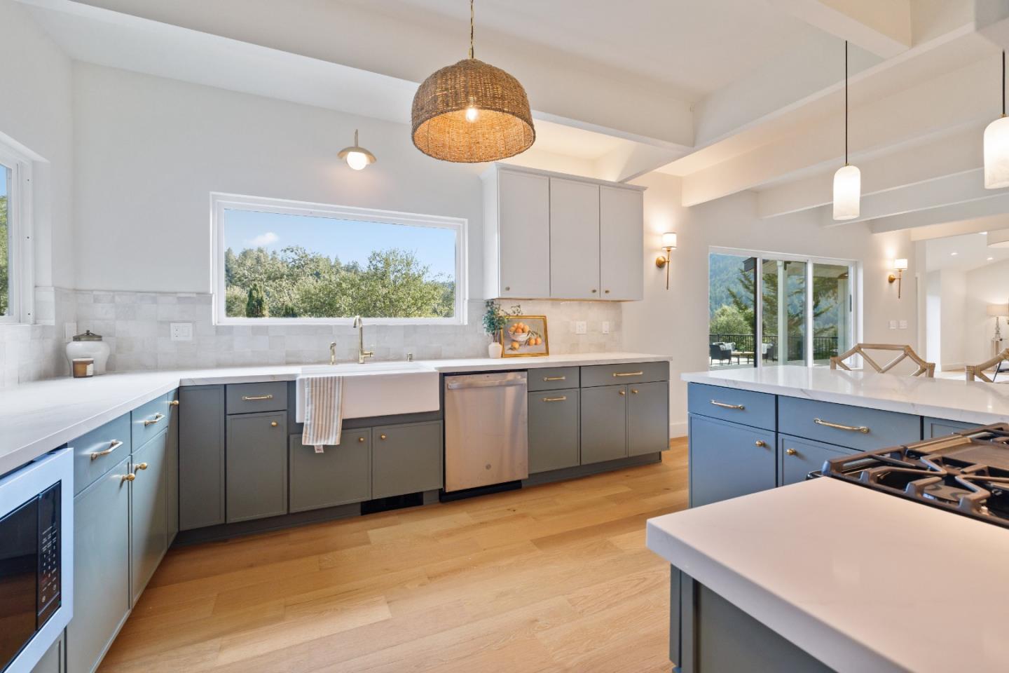 Detail Gallery Image 13 of 47 For 620 Manzanita Ave, Boulder Creek,  CA 95006 - 4 Beds | 3/1 Baths
