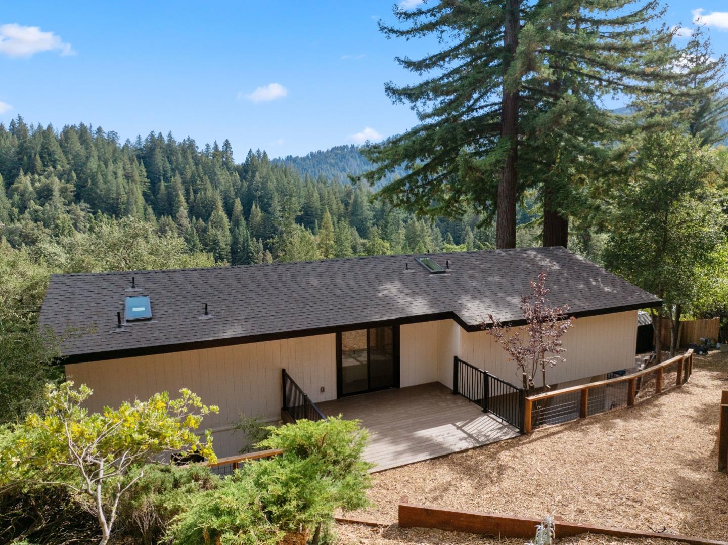 Detail Gallery Image 33 of 47 For 620 Manzanita Ave, Boulder Creek,  CA 95006 - 4 Beds | 3/1 Baths