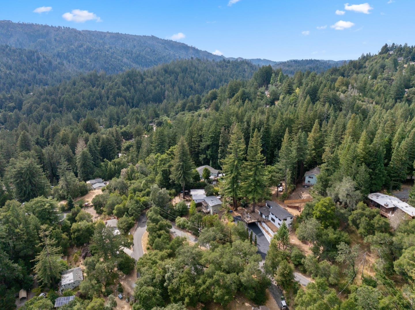 Detail Gallery Image 35 of 47 For 620 Manzanita Ave, Boulder Creek,  CA 95006 - 4 Beds | 3/1 Baths