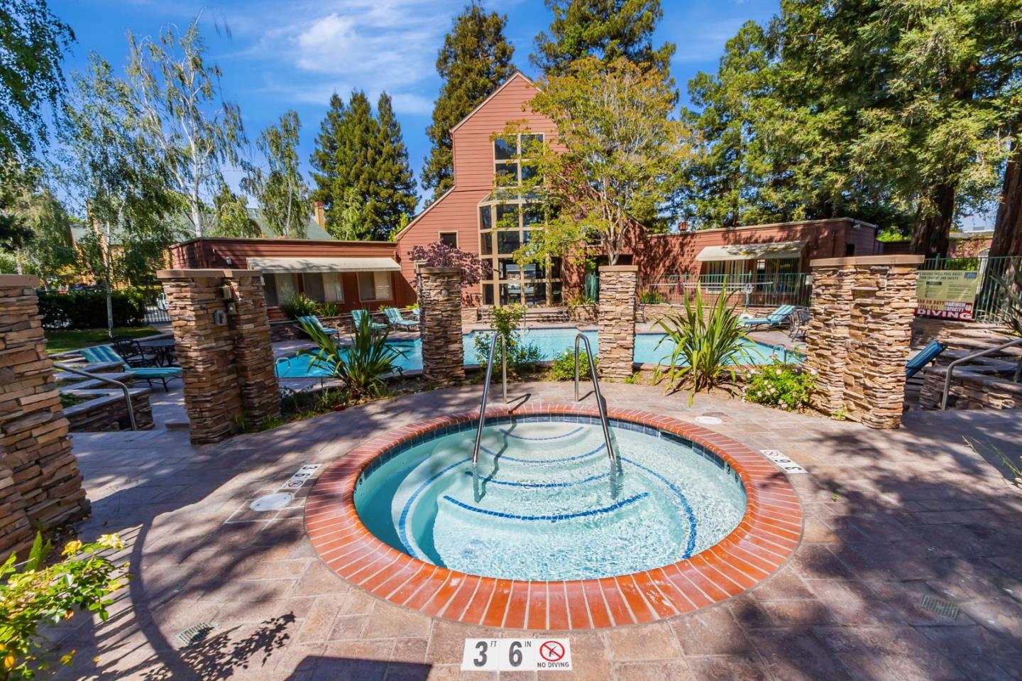 Detail Gallery Image 26 of 42 For 680 Teatree Ct, San Jose,  CA 95128 - 1 Beds | 1 Baths