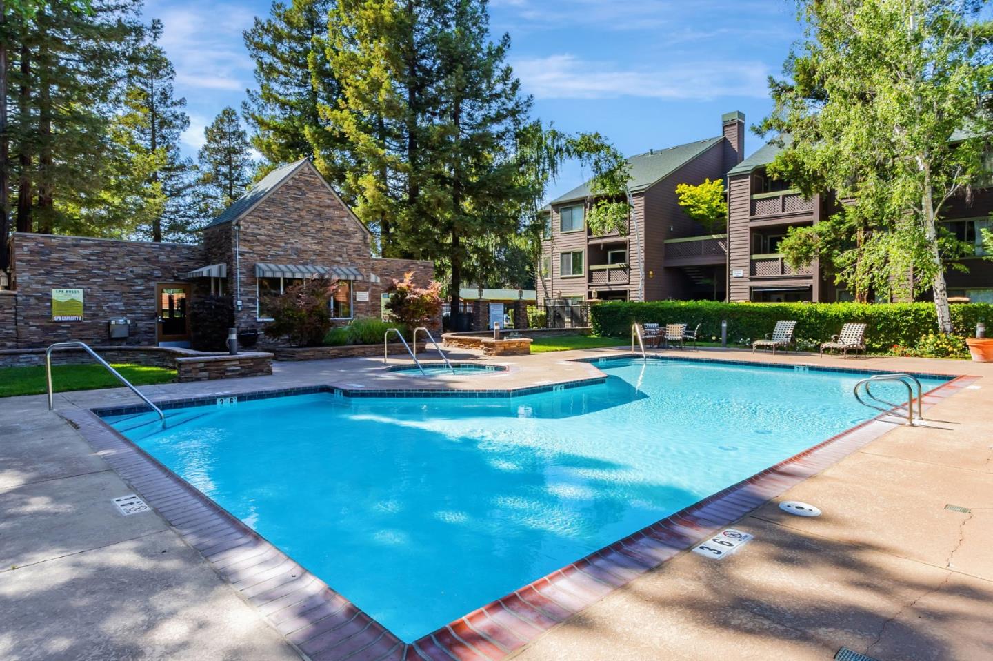 Detail Gallery Image 29 of 42 For 680 Teatree Ct, San Jose,  CA 95128 - 1 Beds | 1 Baths