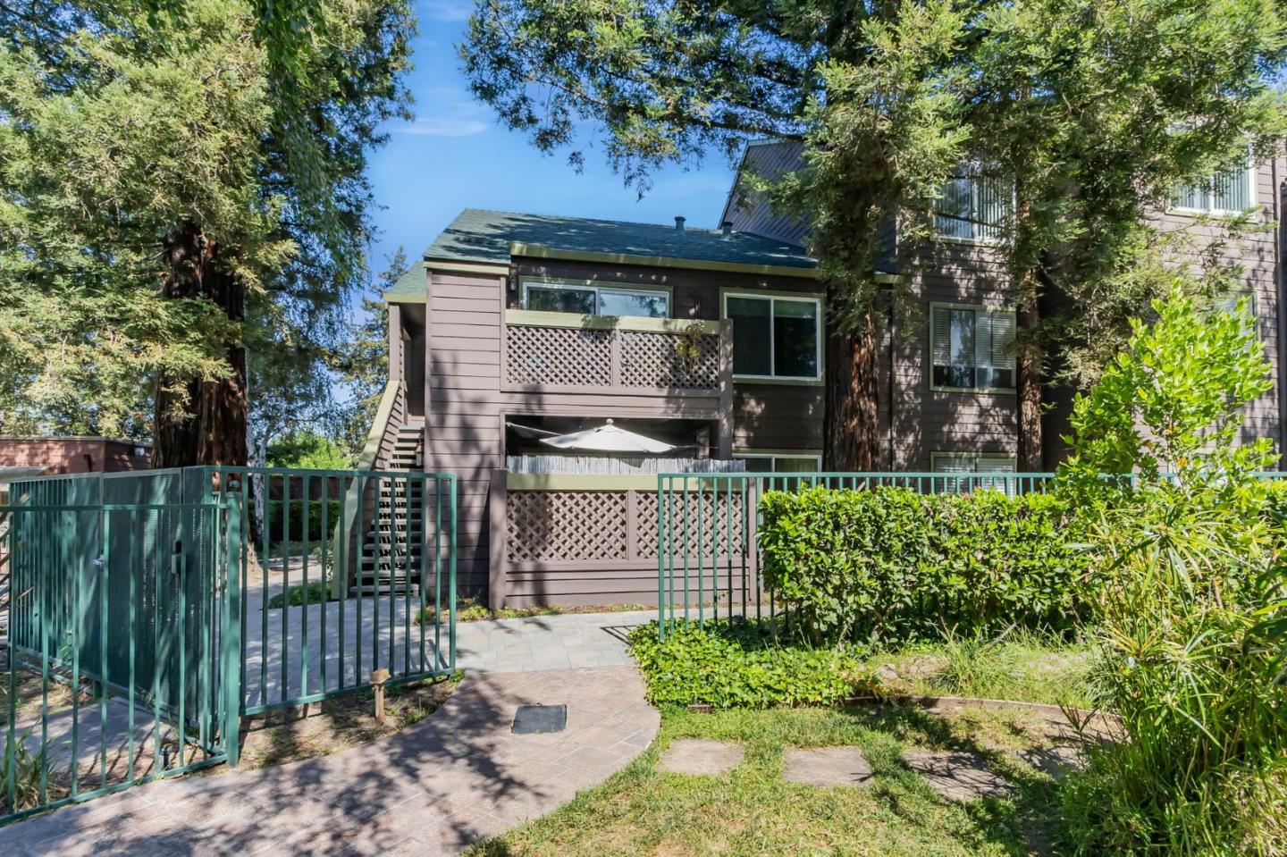 Detail Gallery Image 4 of 42 For 680 Teatree Ct, San Jose,  CA 95128 - 1 Beds | 1 Baths