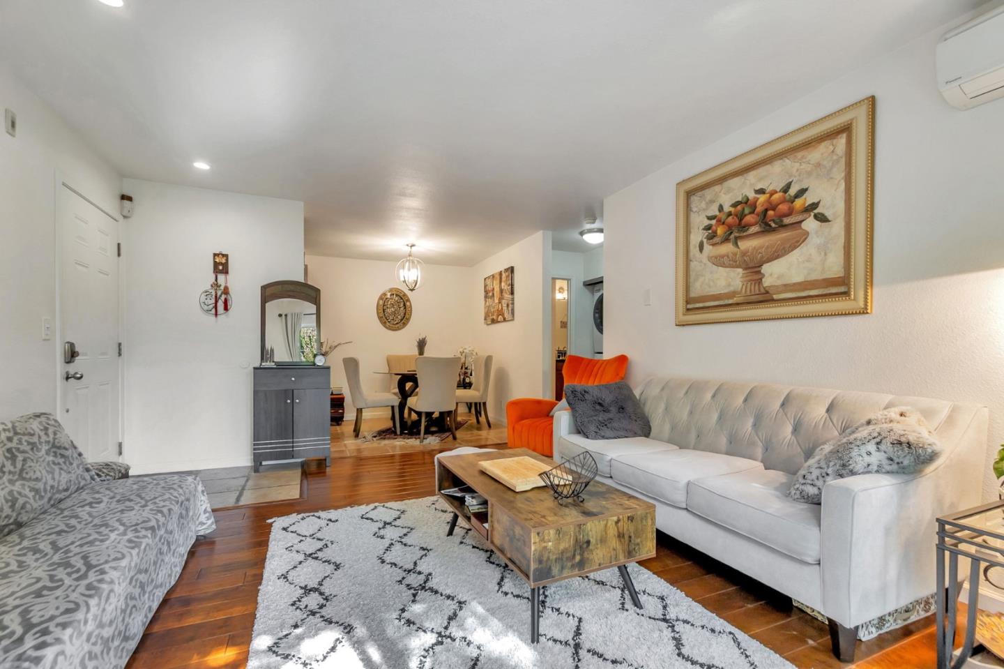 Detail Gallery Image 8 of 42 For 680 Teatree Ct, San Jose,  CA 95128 - 1 Beds | 1 Baths