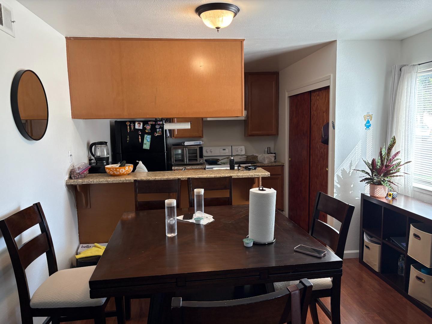 Detail Gallery Image 7 of 24 For 1335 Scossa Ave #1,  San Jose,  CA 95118 - 2 Beds | 1 Baths