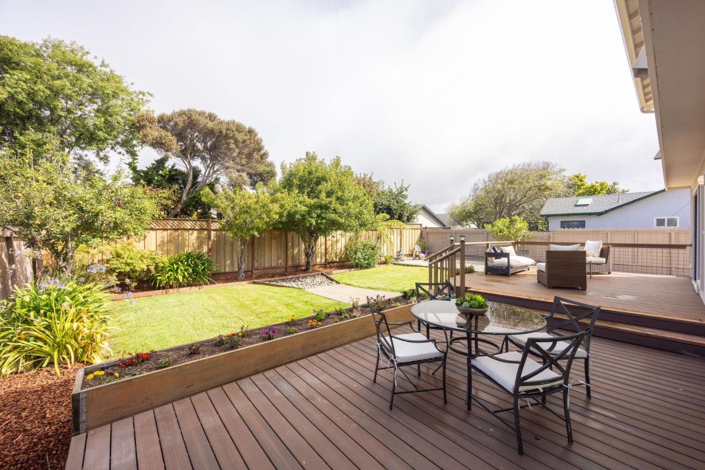 Detail Gallery Image 19 of 23 For 371 Granelli Ave, Half Moon Bay,  CA 94019 - 4 Beds | 2/1 Baths