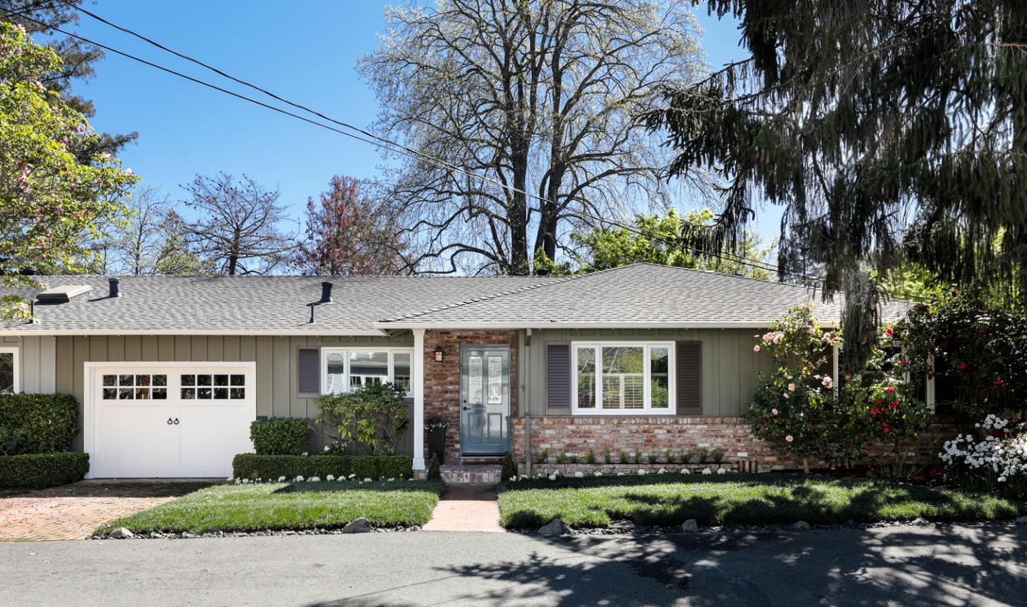 Detail Gallery Image 1 of 19 For 1015 Mallet Ct, Menlo Park,  CA 94025 - 2 Beds | 1/1 Baths