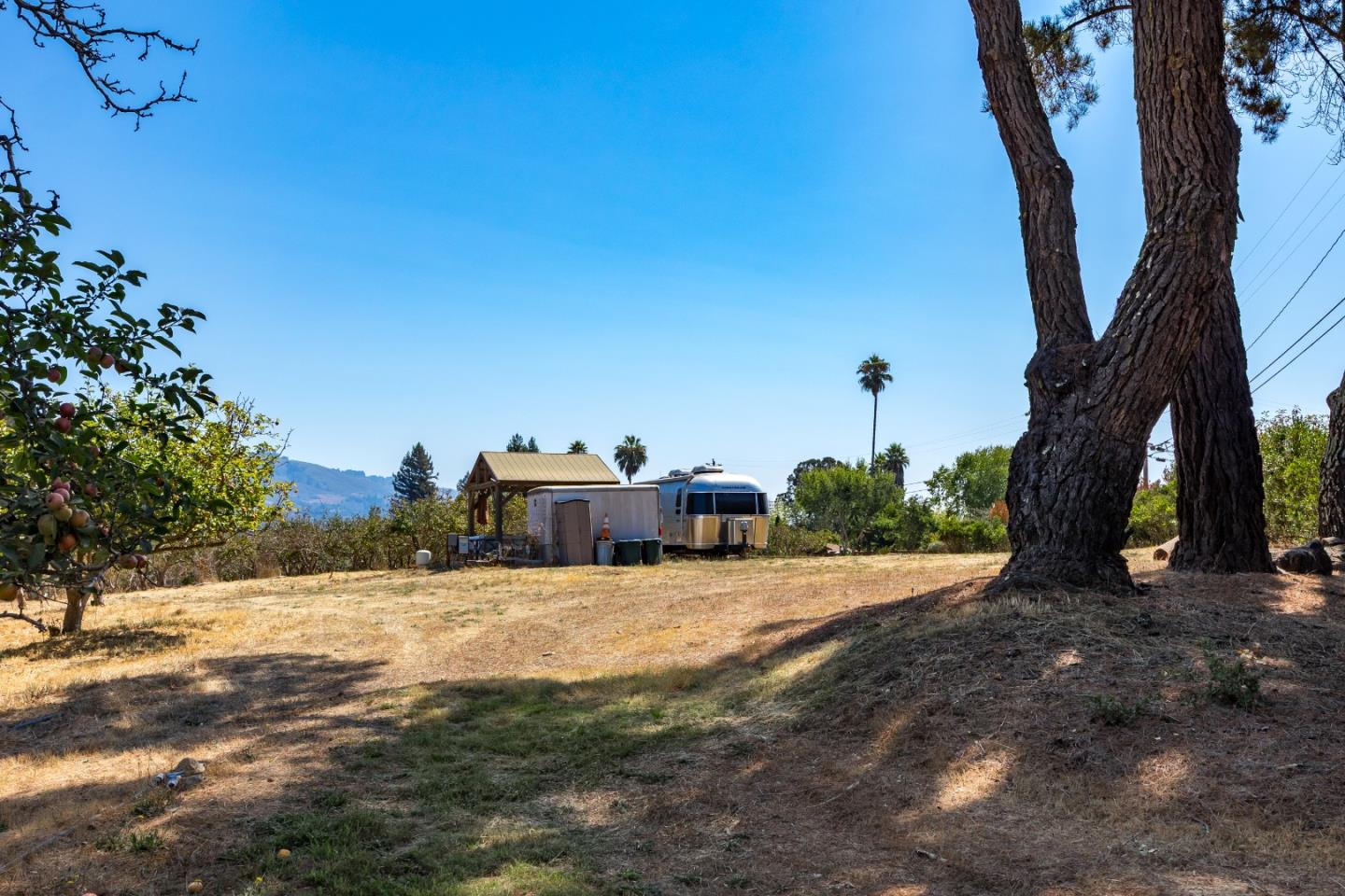 Detail Gallery Image 4 of 26 For 125 Gilchrist Way, Watsonville,  CA 95076 - – Beds | – Baths