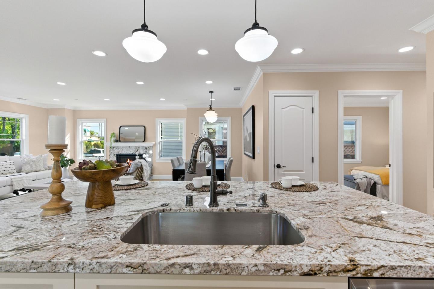 Detail Gallery Image 10 of 36 For 30 16th Ave, San Mateo,  CA 94402 - – Beds | – Baths