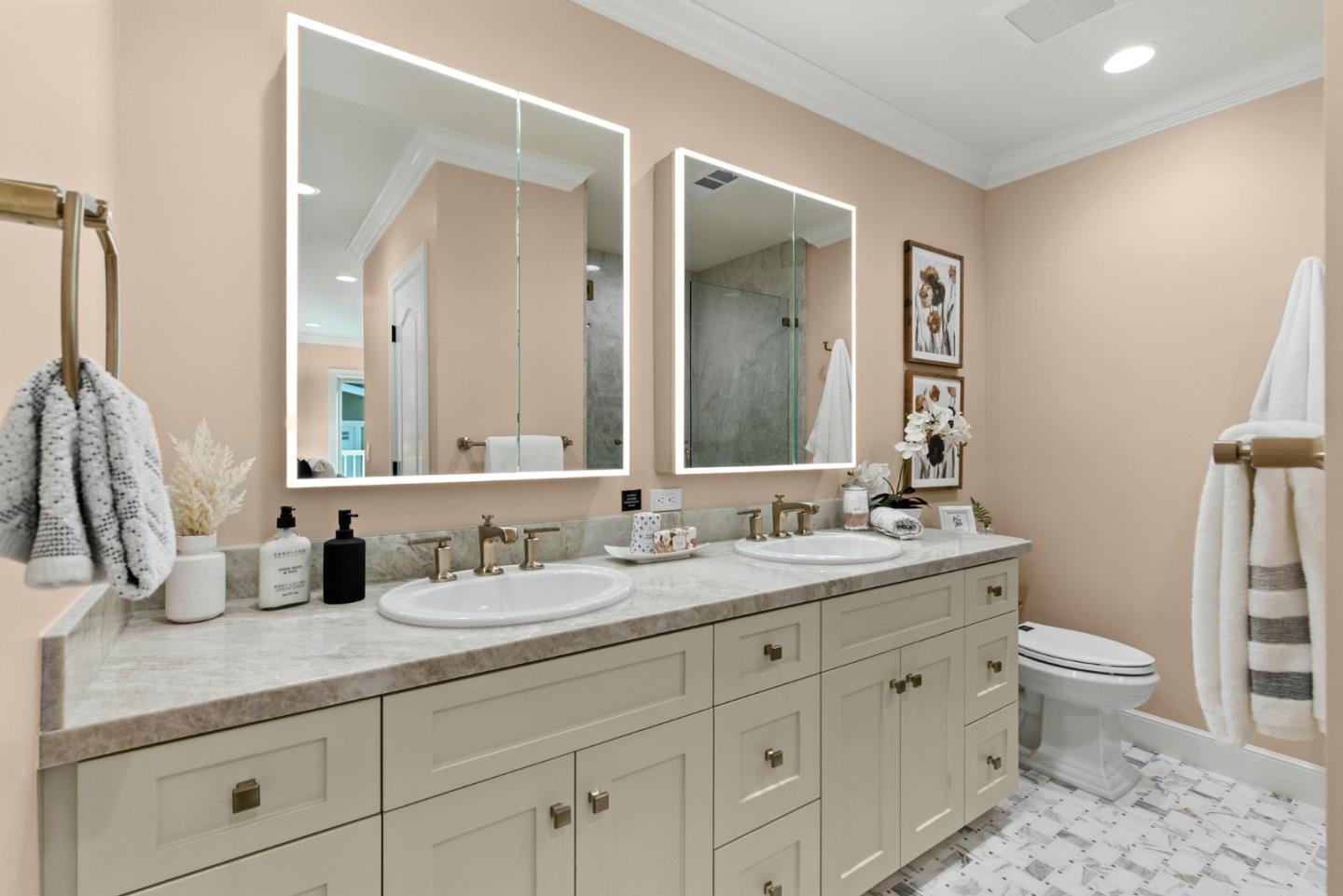 Detail Gallery Image 14 of 36 For 30 16th Ave, San Mateo,  CA 94402 - – Beds | – Baths