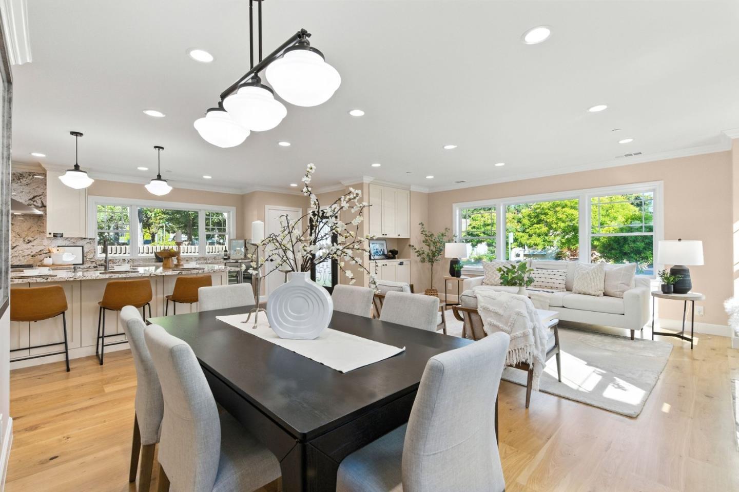 Detail Gallery Image 6 of 36 For 30 16th Ave, San Mateo,  CA 94402 - – Beds | – Baths