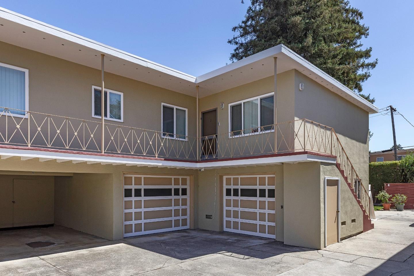 Detail Gallery Image 6 of 30 For 1249 Oak Grove Ave, Burlingame,  CA 94010 - – Beds | – Baths
