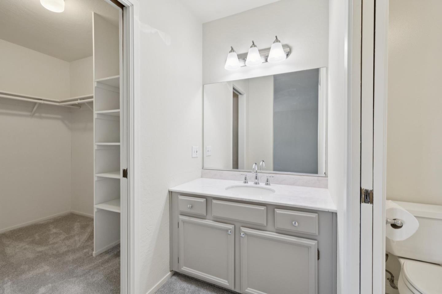 Detail Gallery Image 34 of 46 For 2016 Fairmont Dr, San Mateo,  CA 94402 - 3 Beds | 2/1 Baths