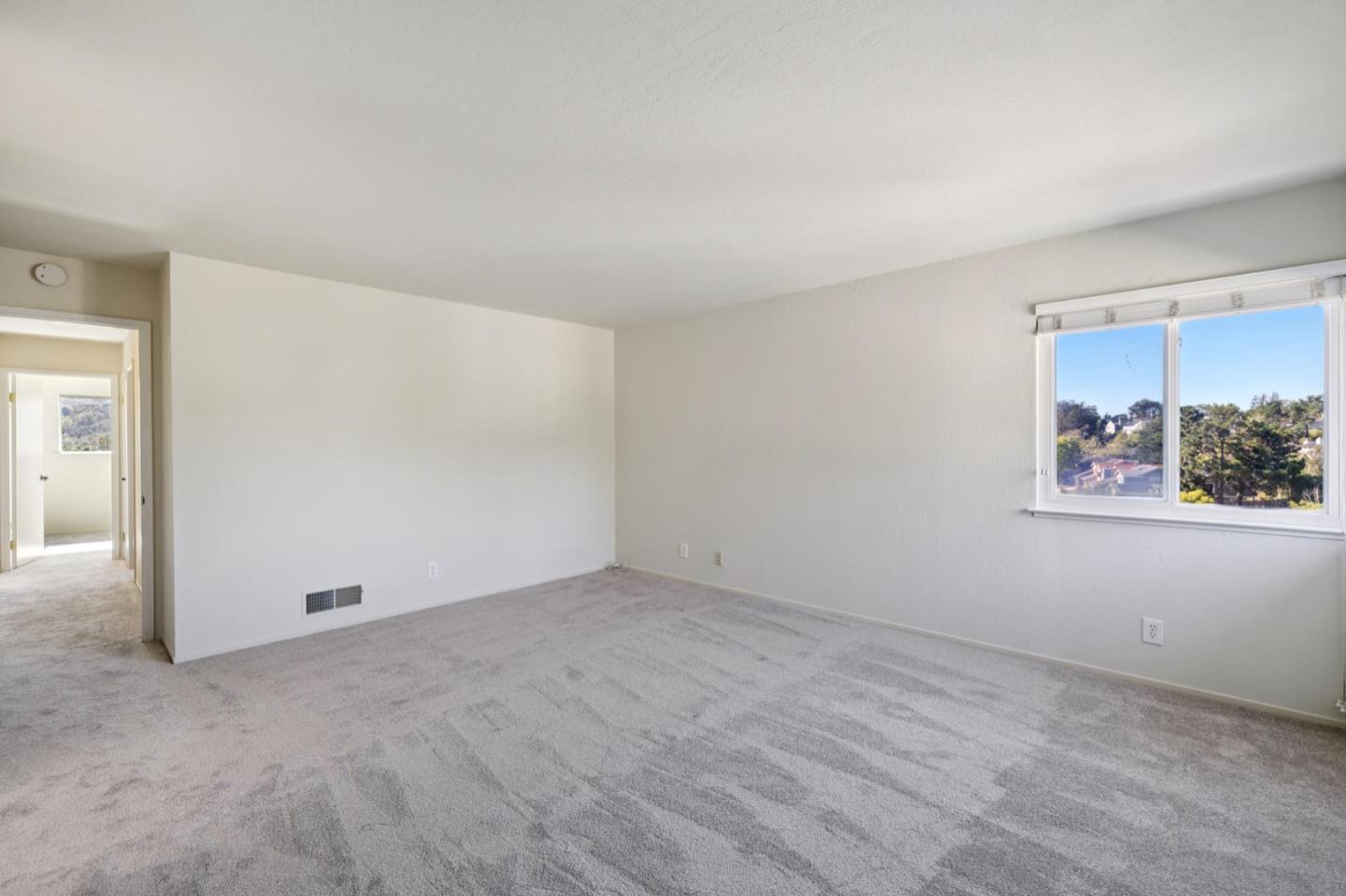 Detail Gallery Image 35 of 46 For 2016 Fairmont Dr, San Mateo,  CA 94402 - 3 Beds | 2/1 Baths