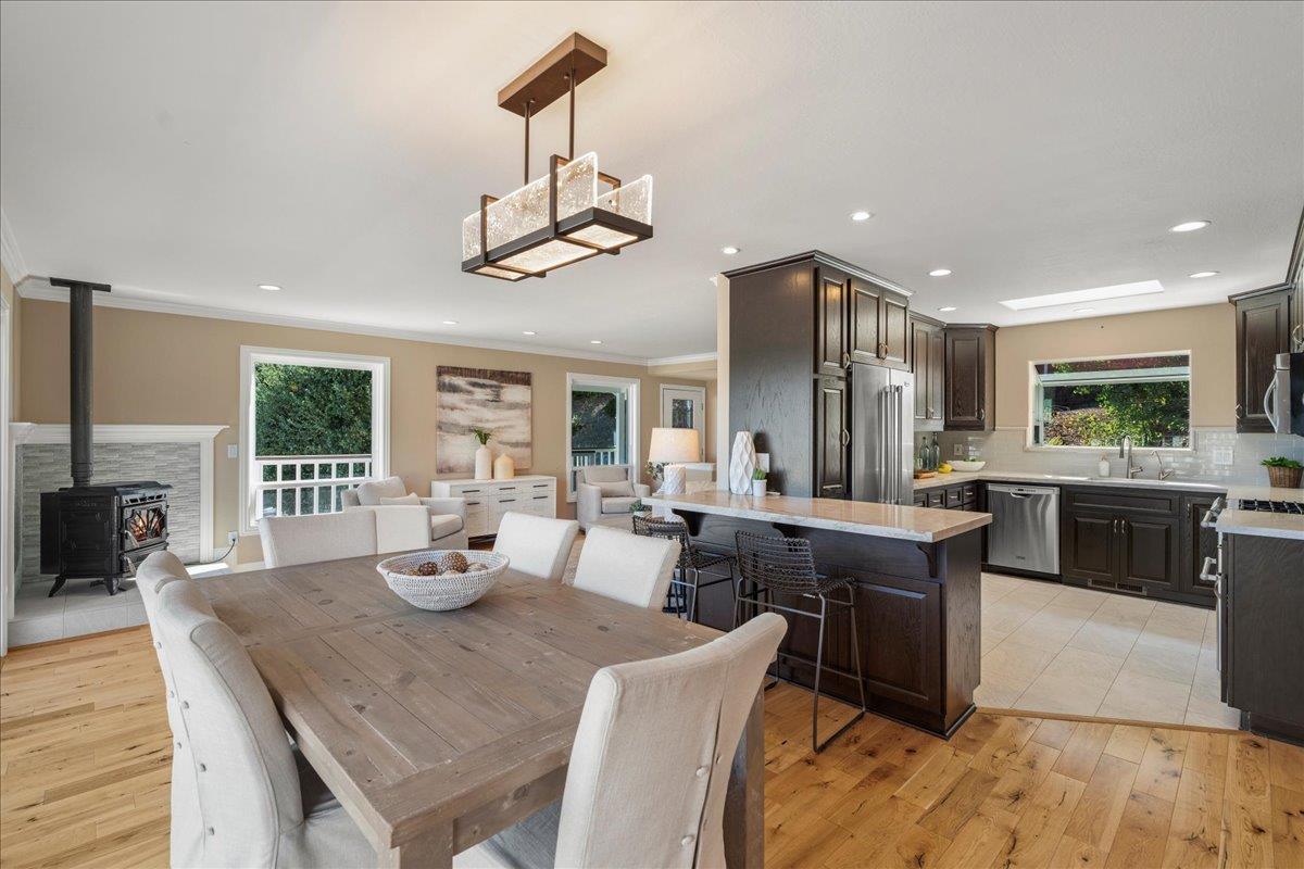 Detail Gallery Image 8 of 42 For 25400 Radonich Rd, Los Gatos,  CA 95033 - 3 Beds | 2/1 Baths