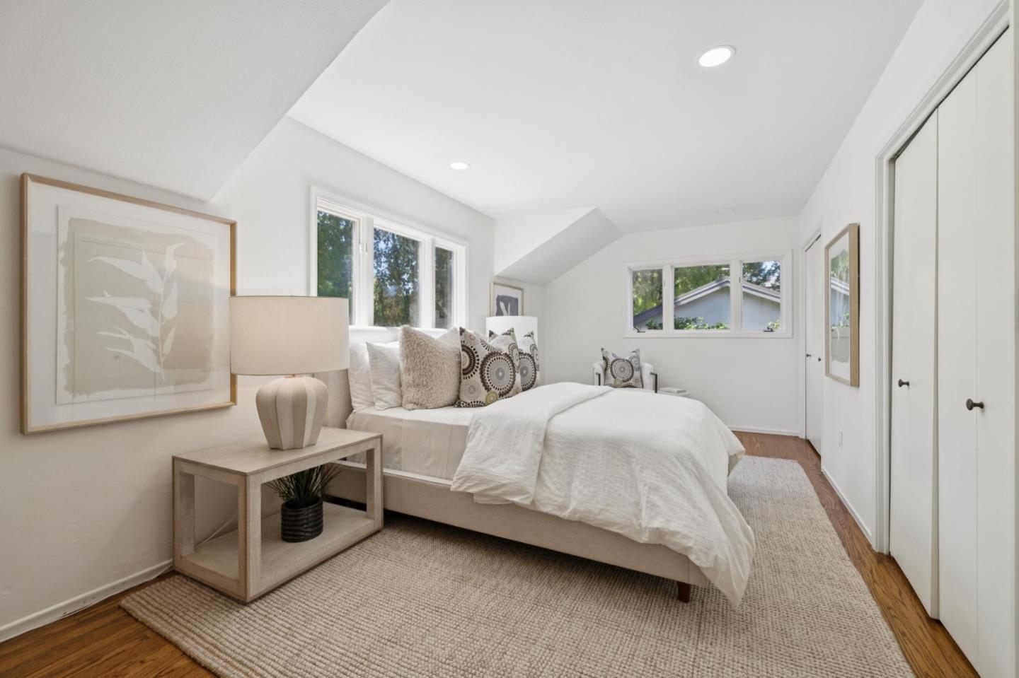Detail Gallery Image 17 of 25 For 1417 Pitman Ave, Palo Alto,  CA 94301 - 5 Beds | 3 Baths