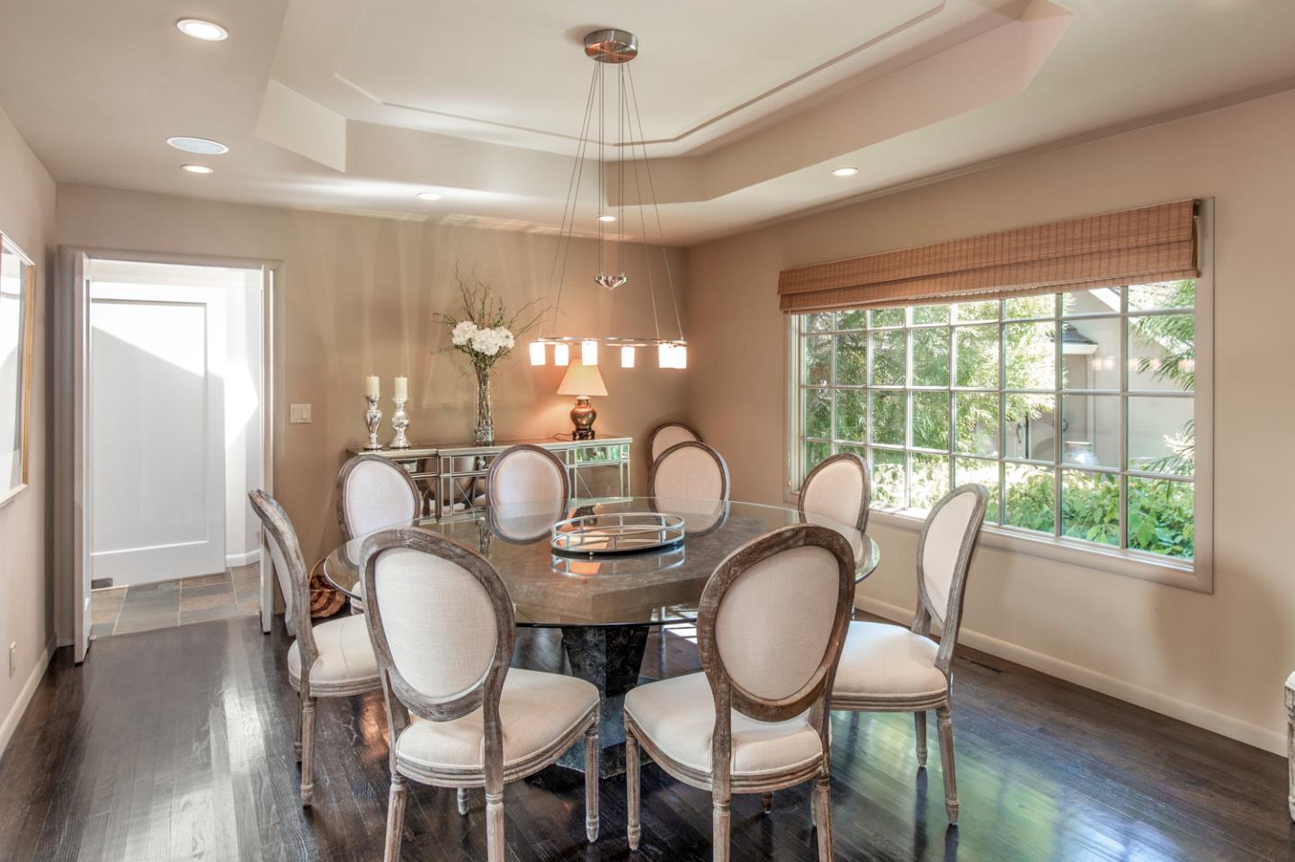 Detail Gallery Image 8 of 41 For 11981 Magdalena Ave, Los Altos Hills,  CA 94024 - 3 Beds | 2/1 Baths