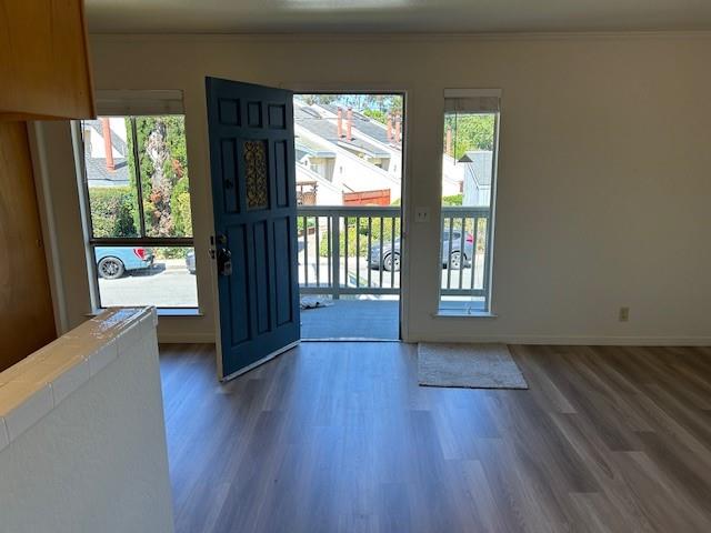 Detail Gallery Image 4 of 6 For 475 Plum St a,  Capitola,  CA 95010 - 3 Beds | 1 Baths