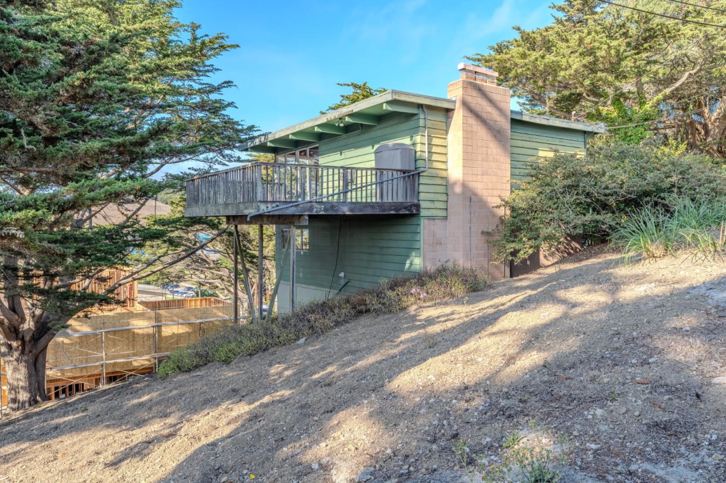 Detail Gallery Image 29 of 30 For 990 Mirador Ter, Pacifica,  CA 94044 - 2 Beds | 1/1 Baths