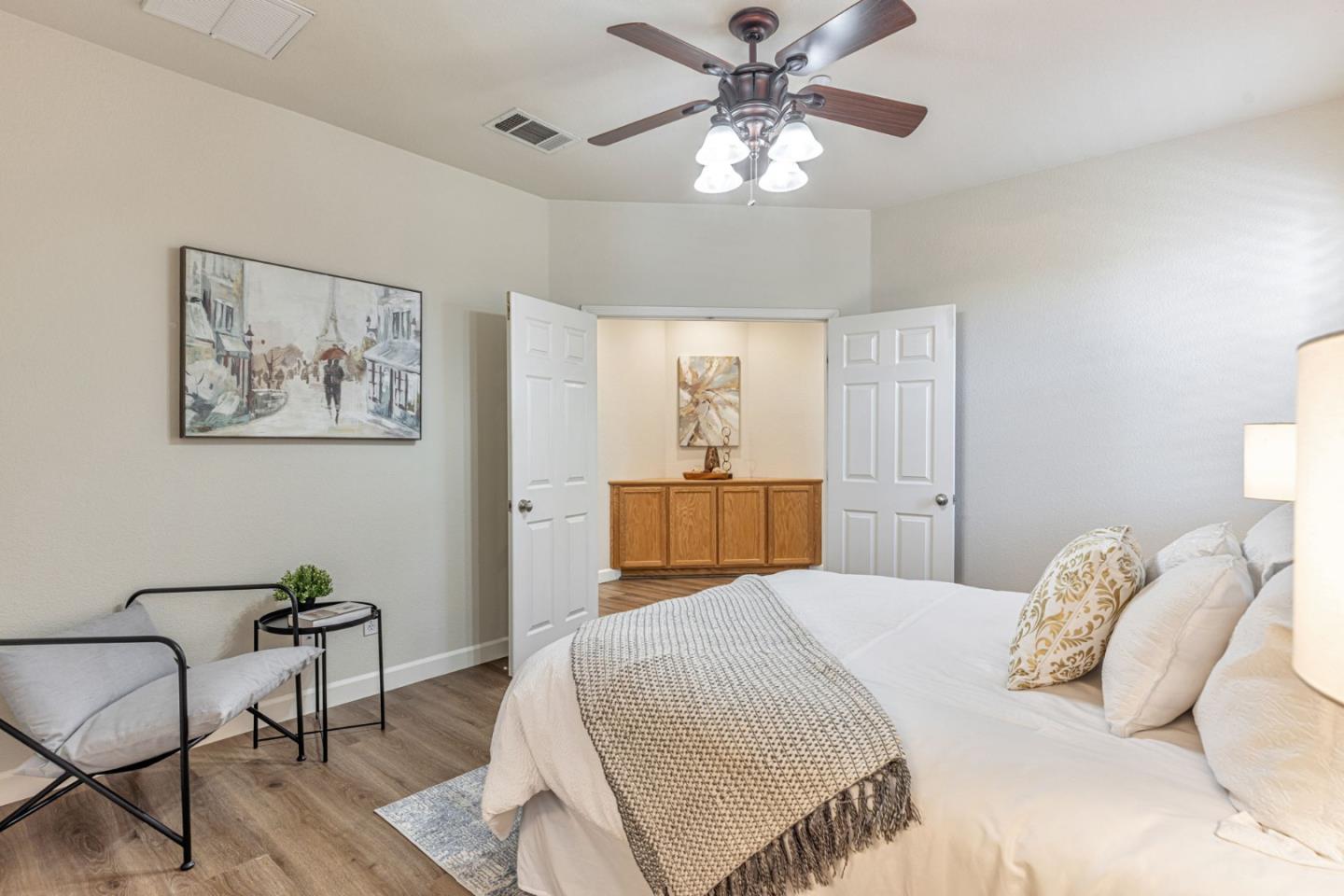 Detail Gallery Image 19 of 39 For 5889 Woodrose Way, Livermore,  CA 94551 - 4 Beds | 2/1 Baths