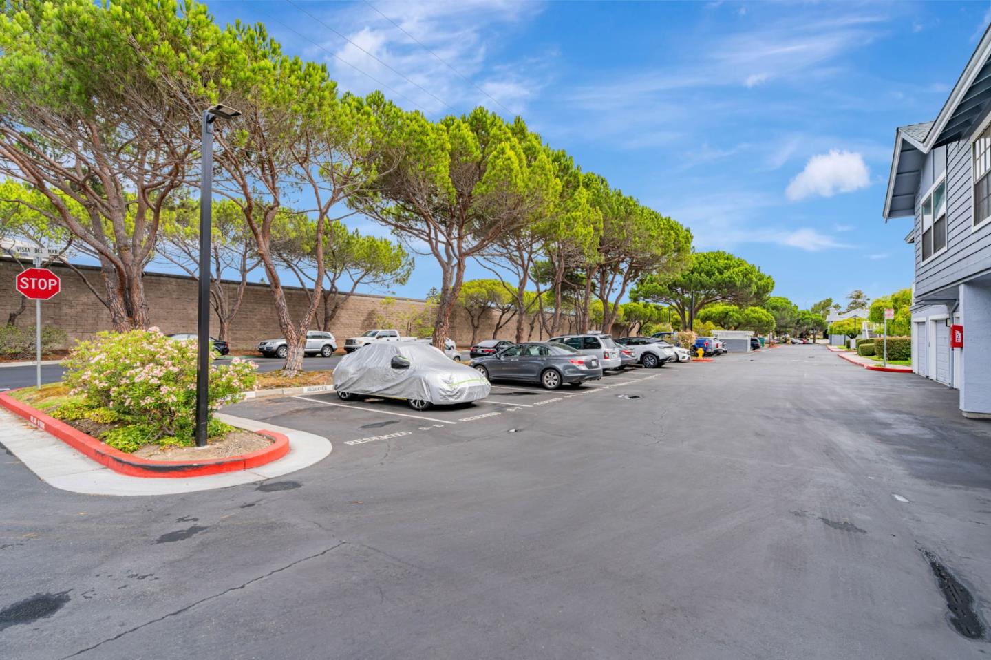 Detail Gallery Image 31 of 37 For 1542 Vista Del Sol, San Mateo,  CA 94404 - 2 Beds | 2 Baths