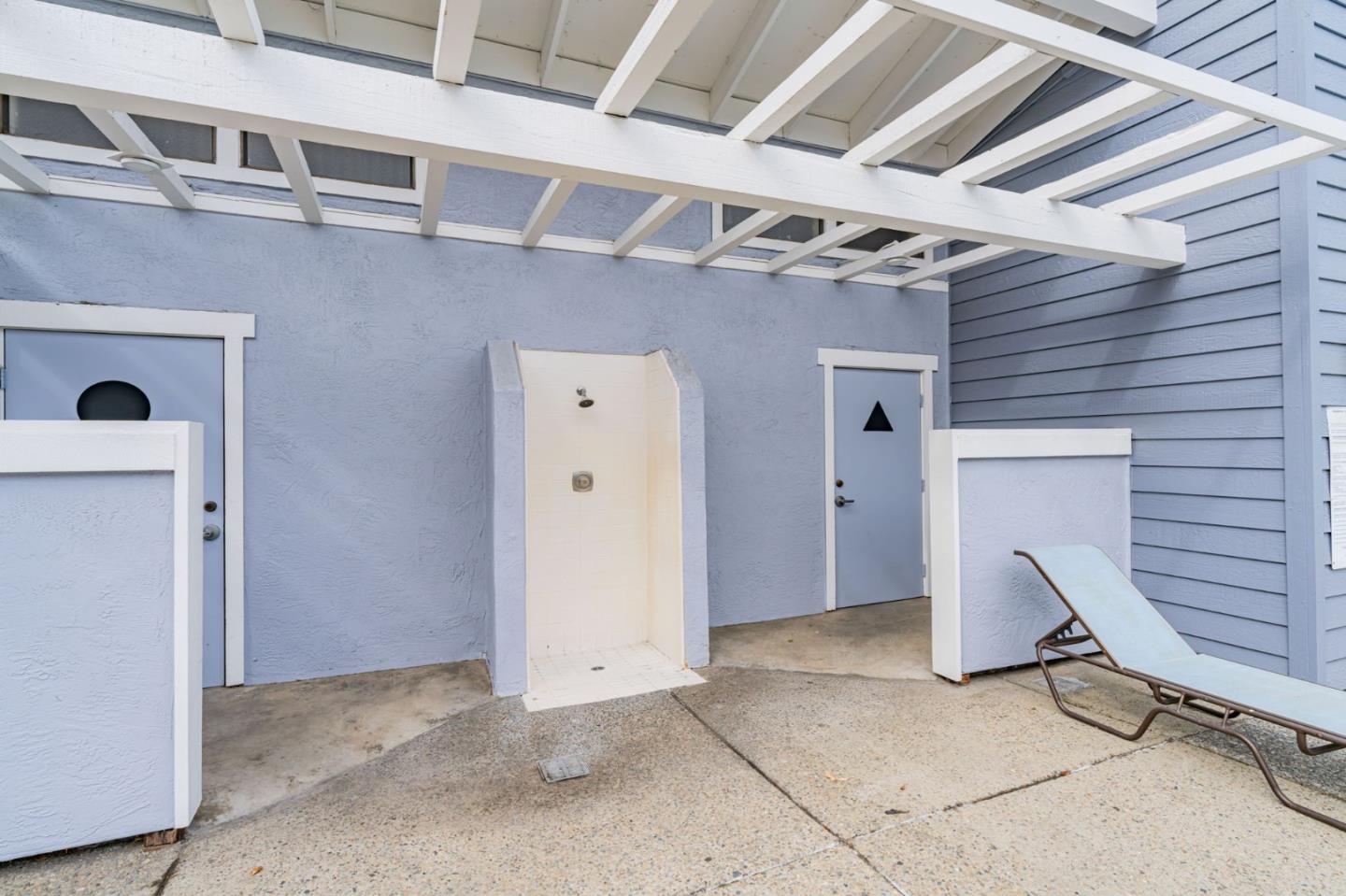 Detail Gallery Image 37 of 37 For 1542 Vista Del Sol, San Mateo,  CA 94404 - 2 Beds | 2 Baths
